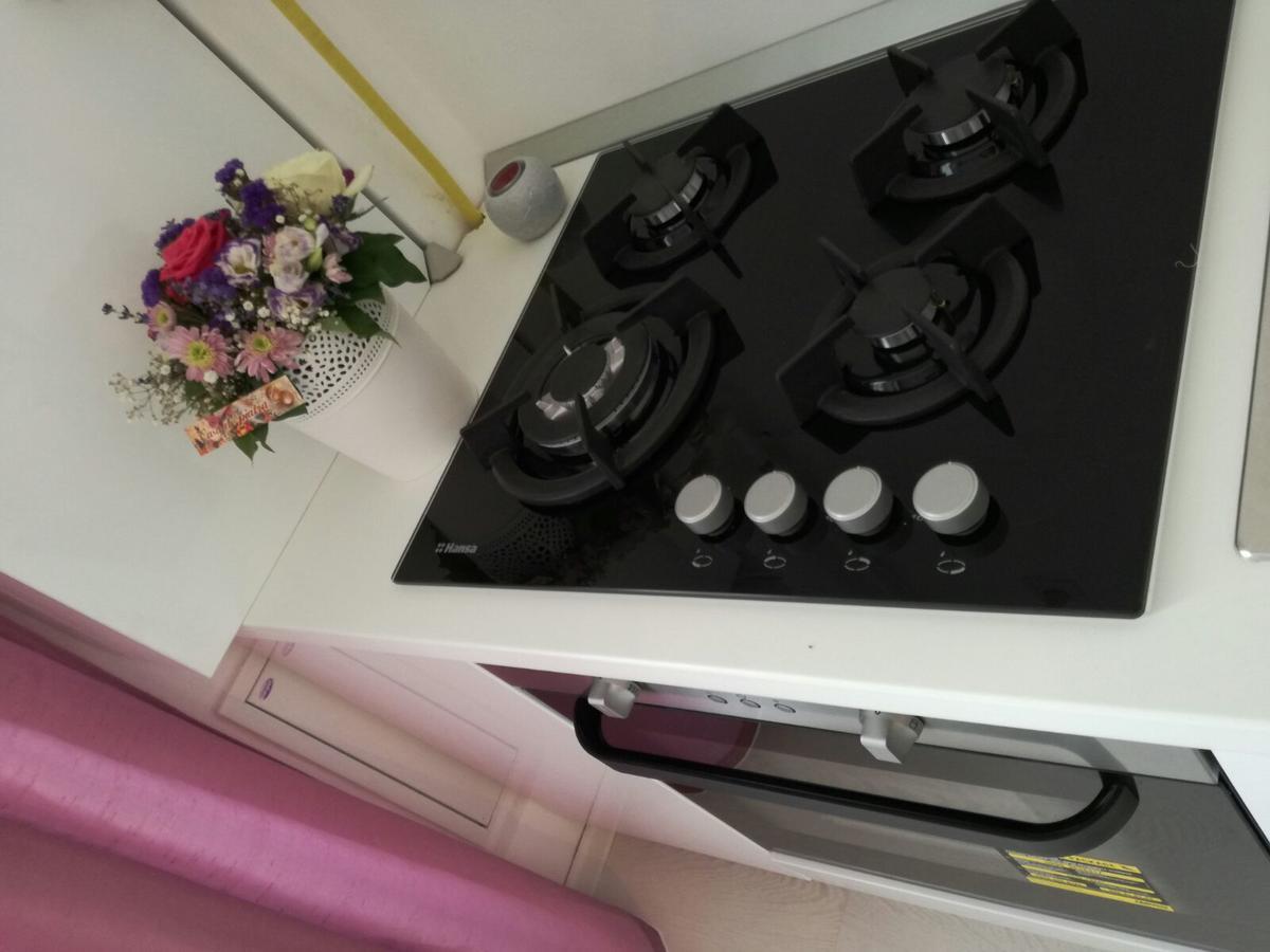 White Luxury Apartment Sybin Zewnętrze zdjęcie